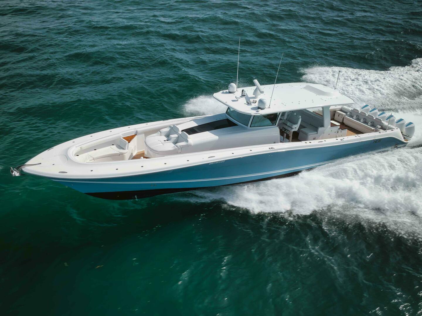 Slide: The Image of HCB 65 Estrella 2022 - 4427324