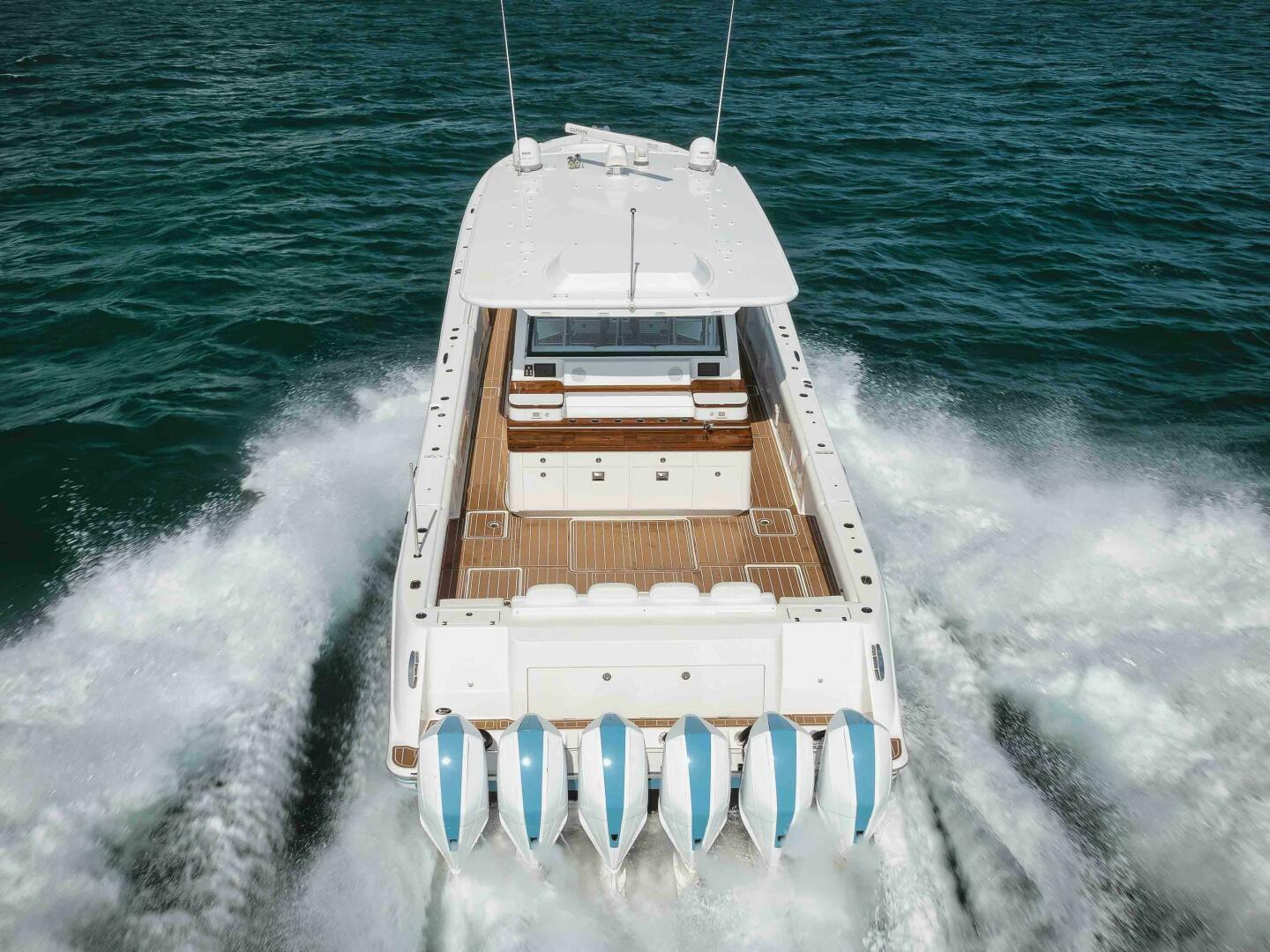 Slide: The Image of HCB 65 Estrella 2022 - 4427328