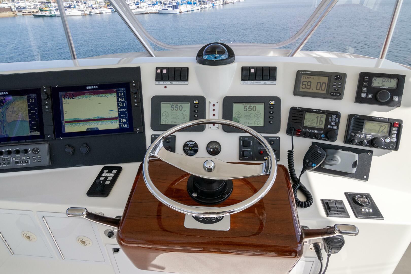 Slide: The Image of 2007 Henriques 42 Flybridge - ROCK SOLID - 15