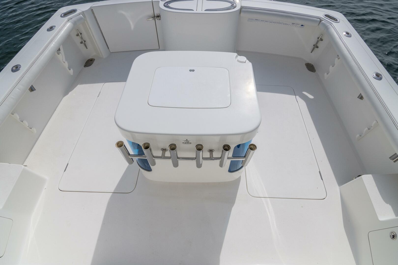 Slide: The Image of 2007 Henriques 42 Flybridge - ROCK SOLID - 19