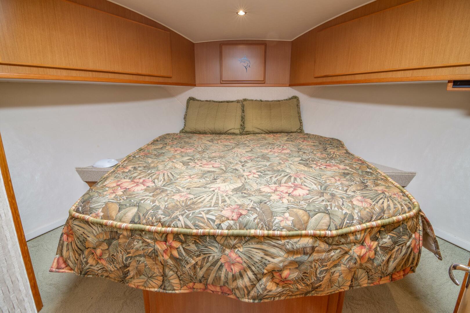 Slide: The Image of 2007 Henriques 42 Flybridge - ROCK SOLID - 2