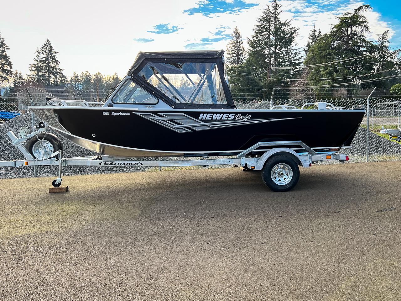 Slide: The Image of Hewescraft 200 Sportsman 2025 - 2