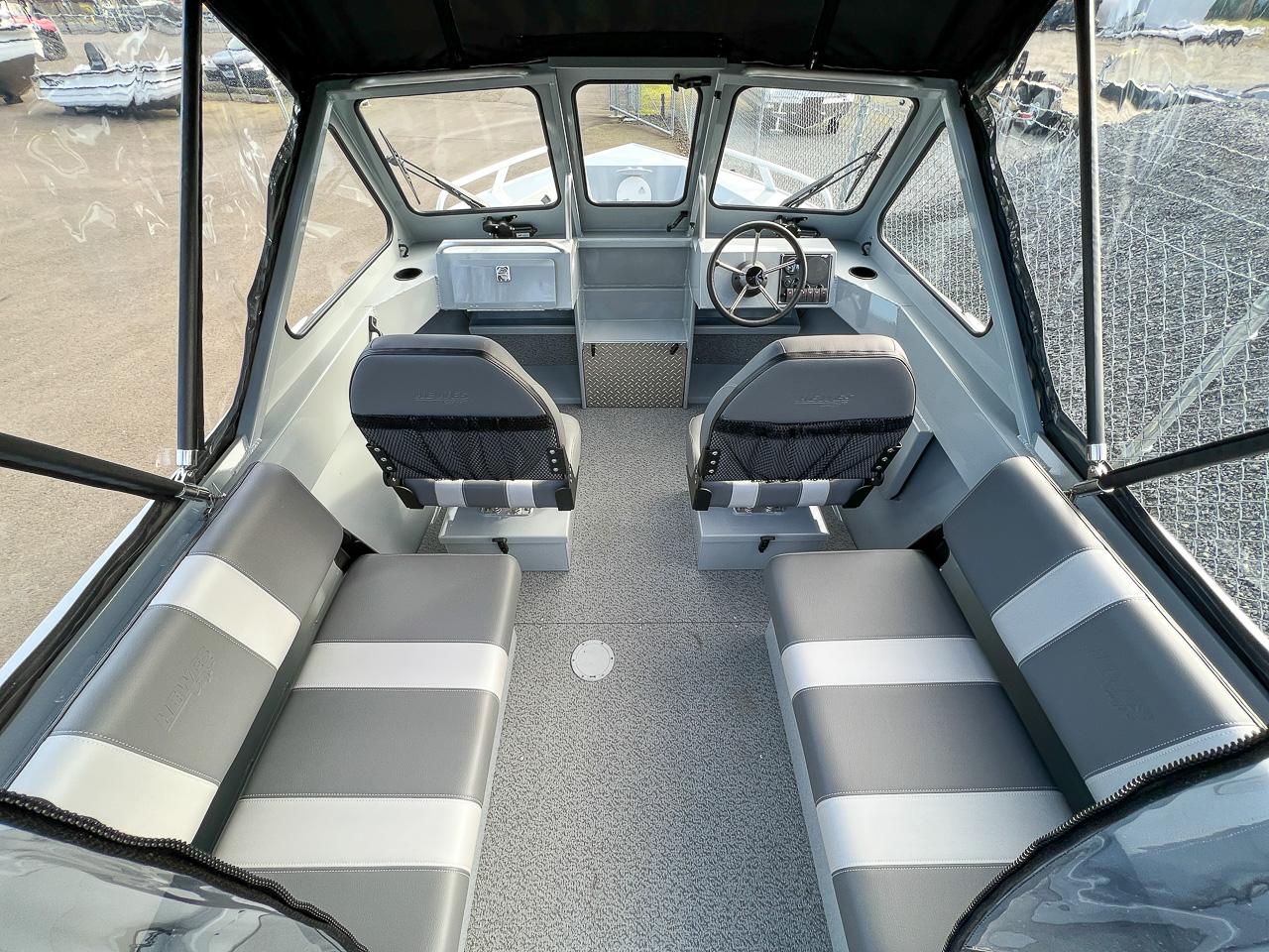Slide: The Image of Hewescraft 200 Sportsman 2025 - 5