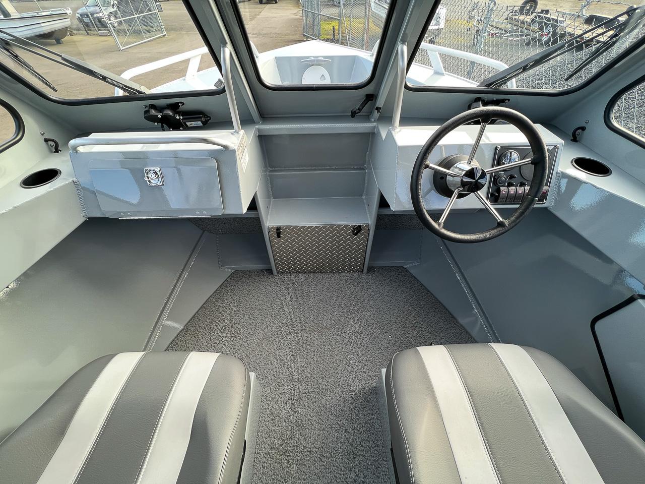 Slide: The Image of Hewescraft 200 Sportsman 2025 - 7