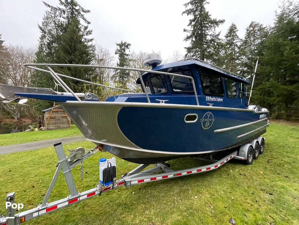 Slide: The Image of Hewescraft Pacific Explorer 270 2022 - 1