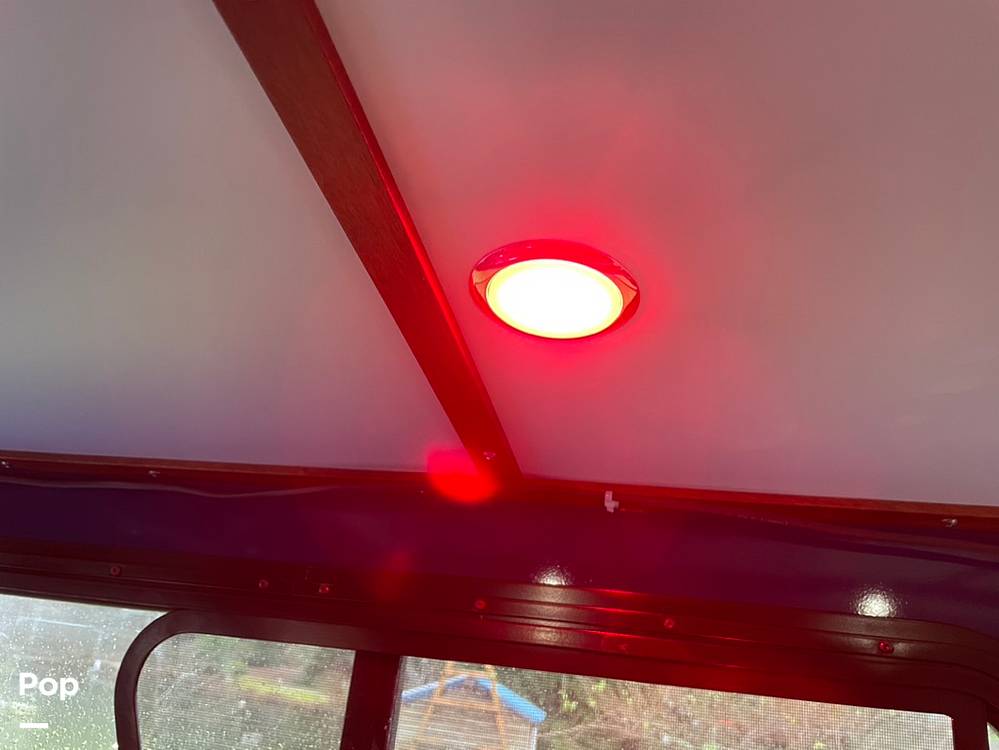 Slide: The Image of Hewescraft Pacific Explorer 270 2022 - 111