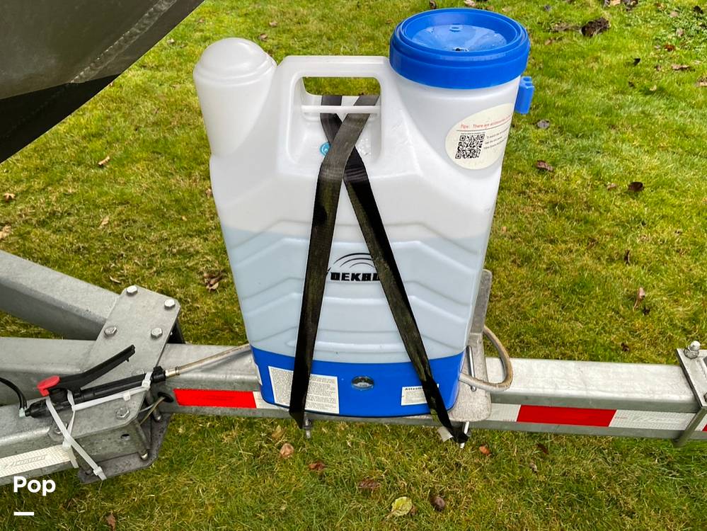 Slide: The Image of Hewescraft Pacific Explorer 270 2022 - 134