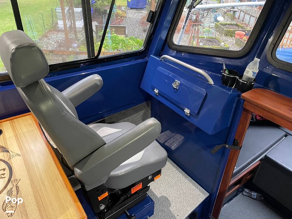 Slide: The Image of Hewescraft Pacific Explorer 270 2022 - 14