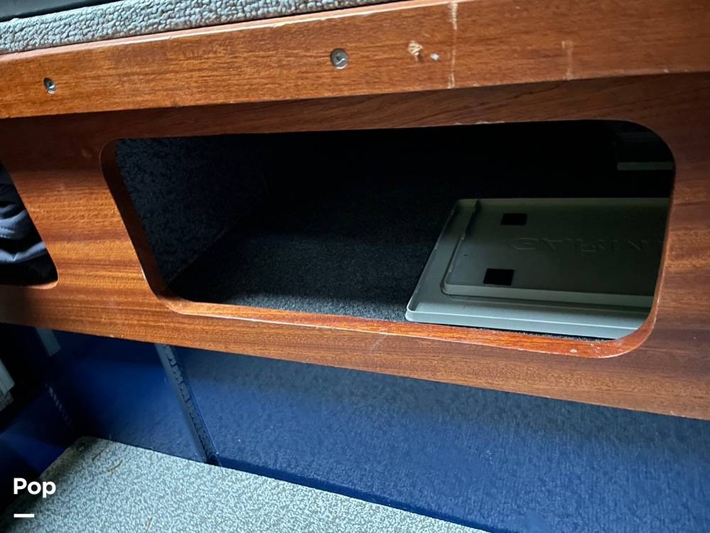 Slide: The Image of Hewescraft Pacific Explorer 270 2022 - 33