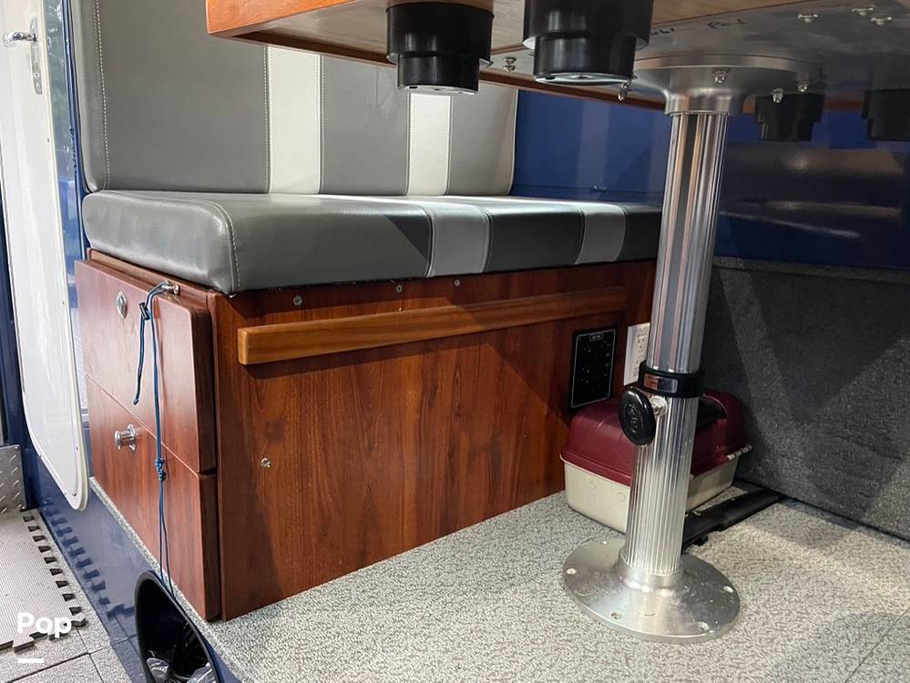 Slide: The Image of Hewescraft Pacific Explorer 270 2022 - 42