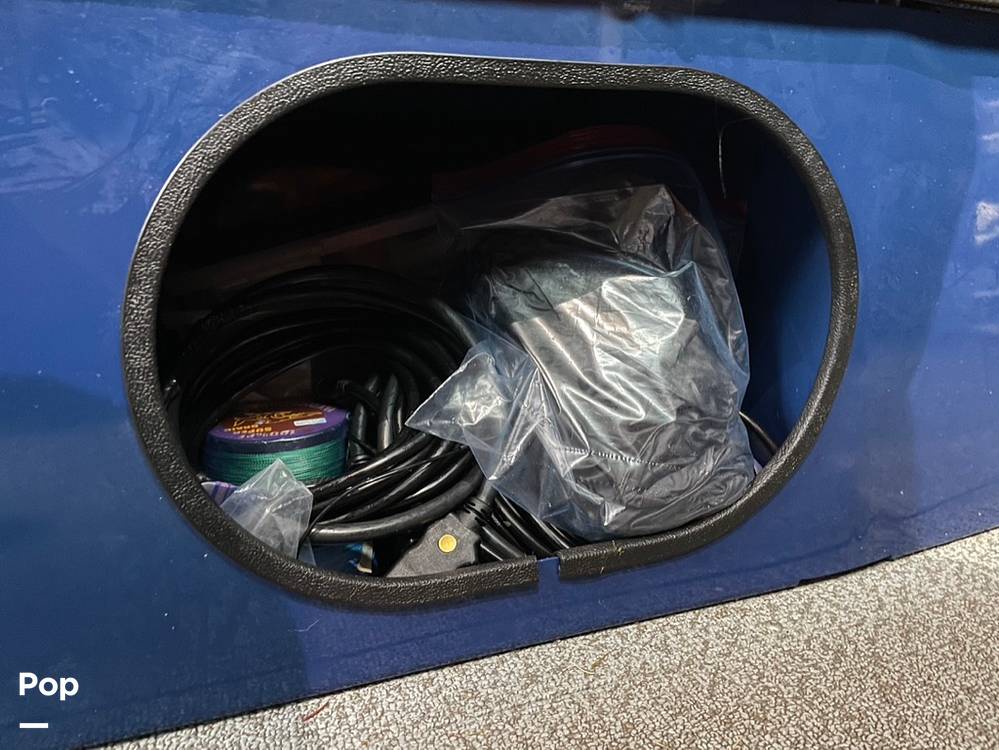 Slide: The Image of Hewescraft Pacific Explorer 270 2022 - 44