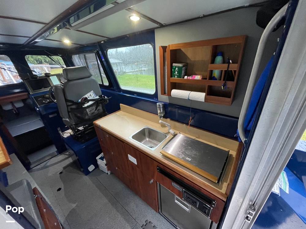 Slide: The Image of Hewescraft Pacific Explorer 270 2022 - 48