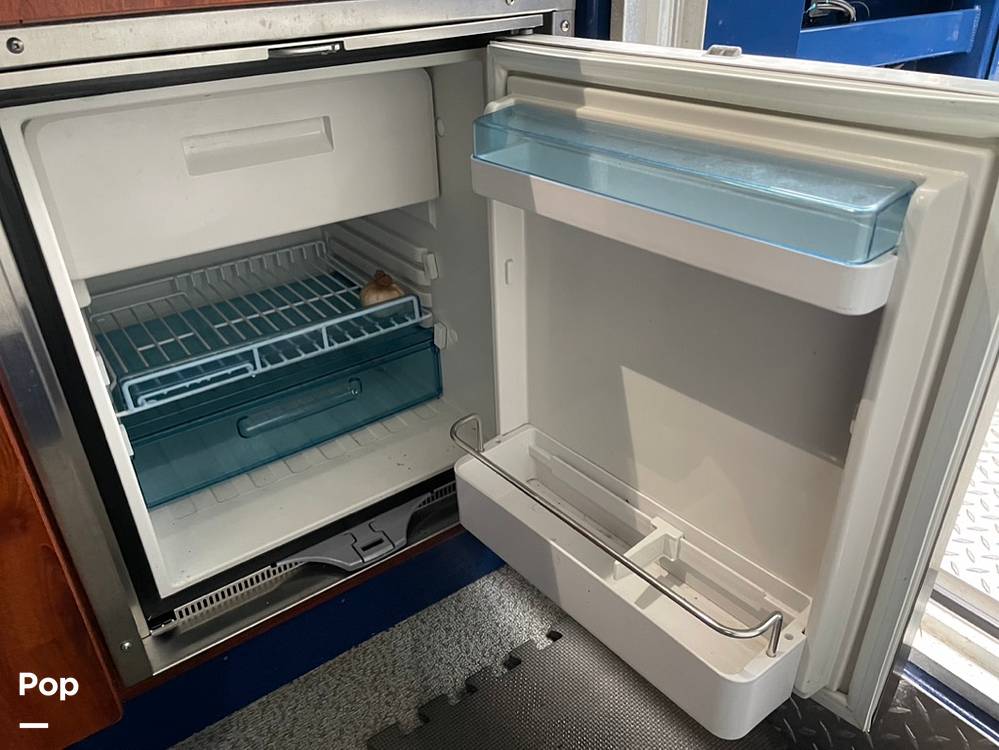 Slide: The Image of Hewescraft Pacific Explorer 270 2022 - 54