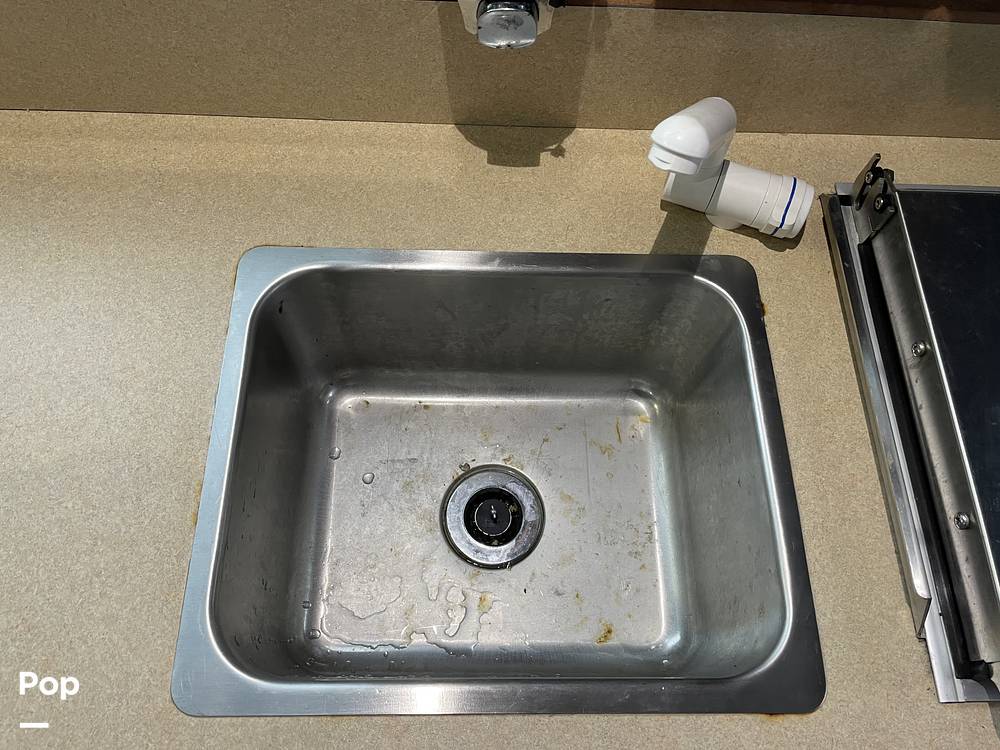 Slide: The Image of Hewescraft Pacific Explorer 270 2022 - 56