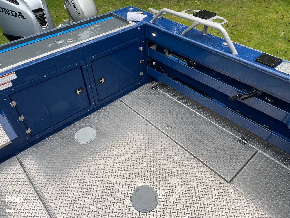 Slide: The Image of Hewescraft Pacific Explorer 270 2022 - 68