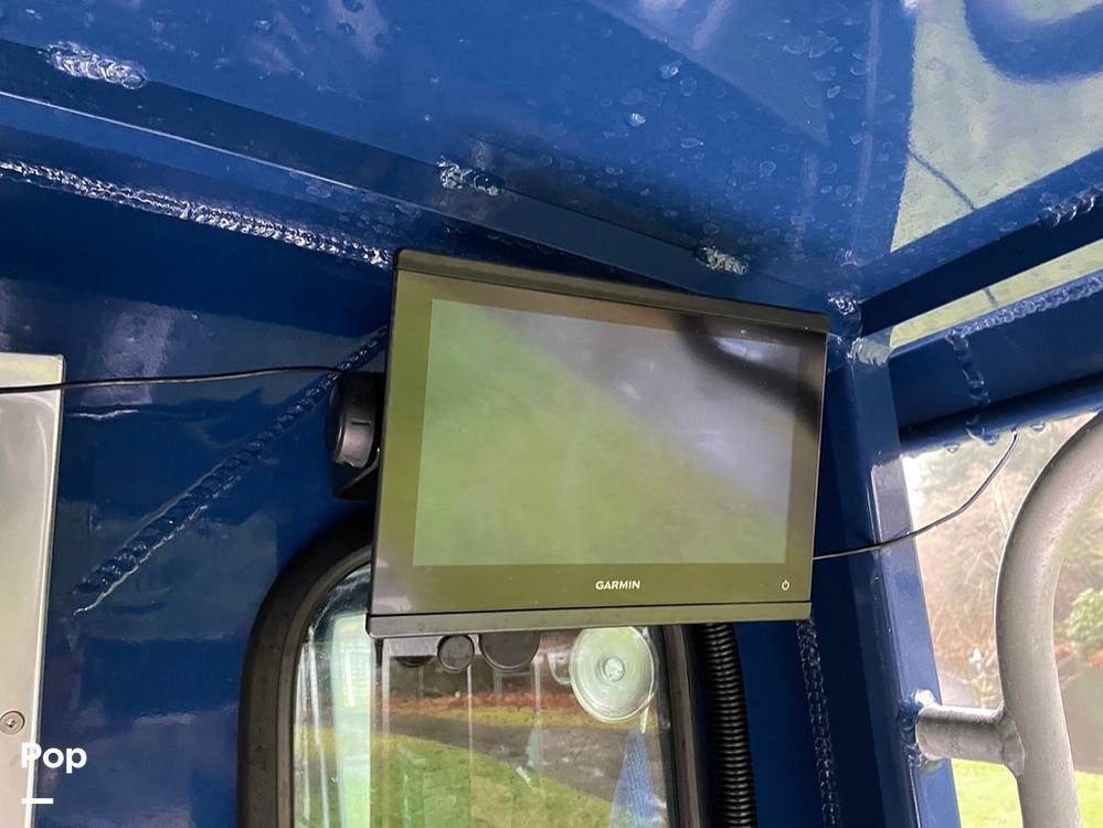 Slide: The Image of Hewescraft Pacific Explorer 270 2022 - 73