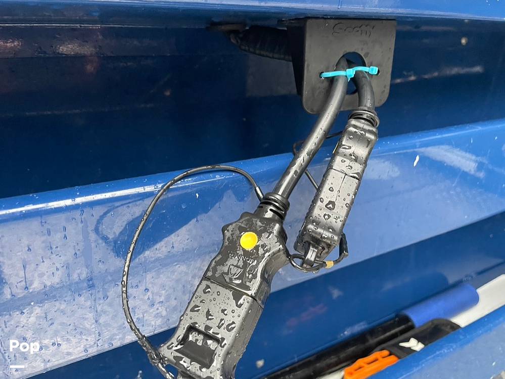 Slide: The Image of Hewescraft Pacific Explorer 270 2022 - 84