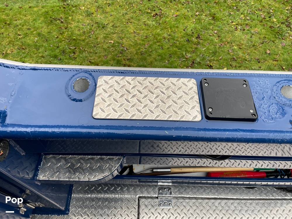 Slide: The Image of Hewescraft Pacific Explorer 270 2022 - 98