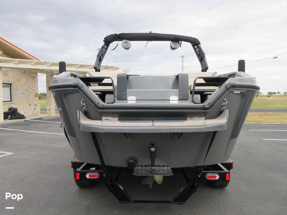 Slide: The Image of Heyday Wake Boats H22 2022 - 14882523