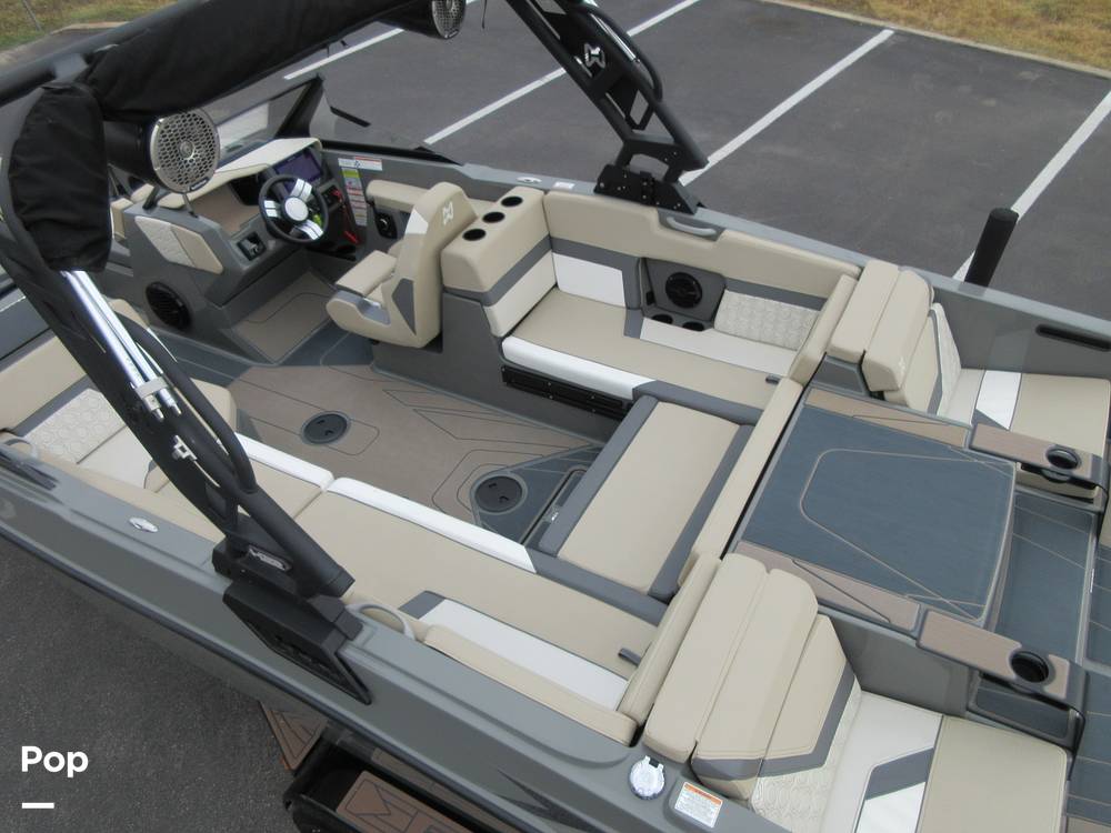 Slide: The Image of Cockpit Seating - 14882547