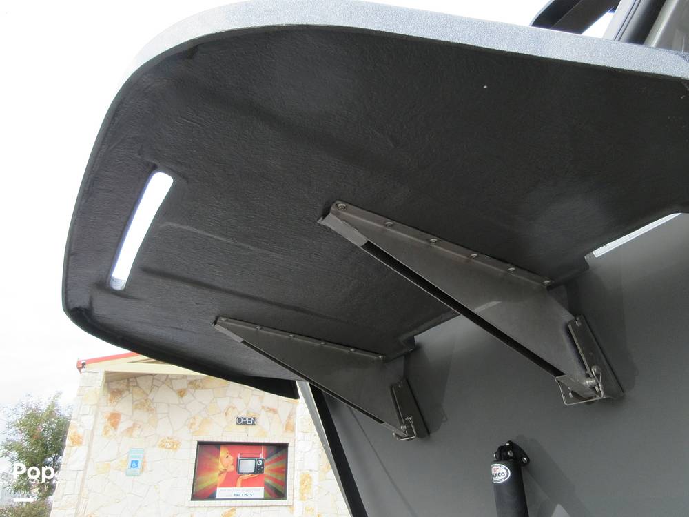 Slide: The Image of Heyday Wake Boats H22 2022 - 14882567