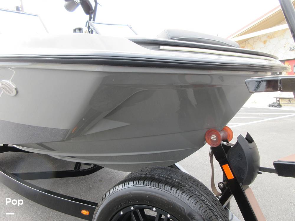 Slide: The Image of Heyday Wake Boats H22 2022 - 14882577