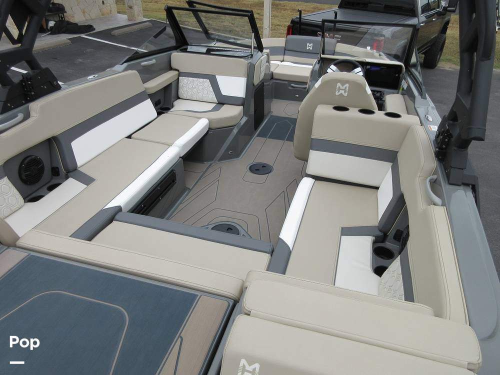 Slide: The Image of Heyday Wake Boats H22 2022 - 14882588