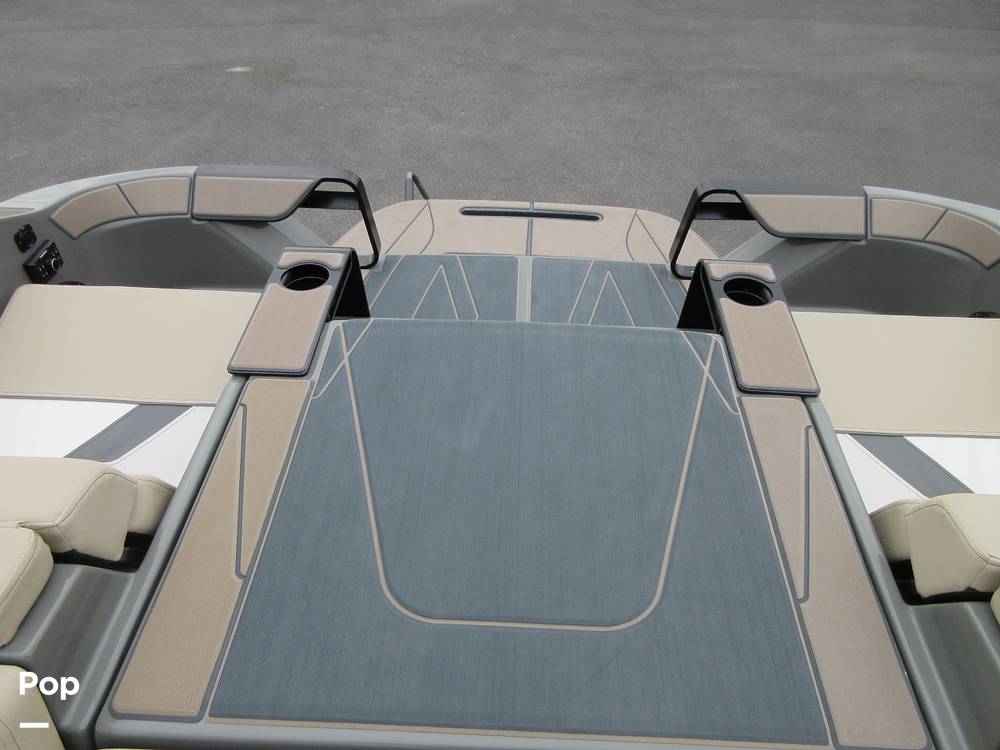 Slide: The Image of Heyday Wake Boats H22 2022 - 14882595