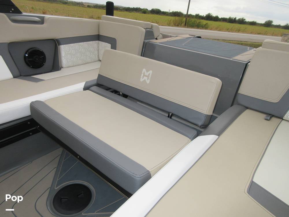 Slide: The Image of Sliding Bench Seat - 14882628