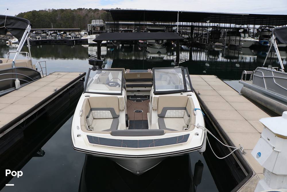 Slide: The Image of Heyday Wake Boats H22 2023 - 1