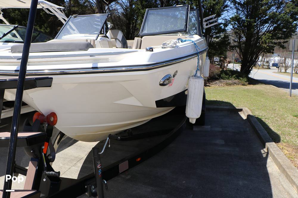 Slide: The Image of Heyday Wake Boats H22 2023 - 103