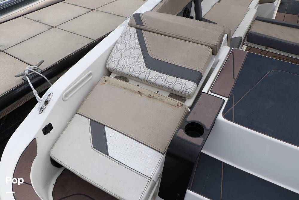 Slide: The Image of Heyday Wake Boats H22 2023 - 24