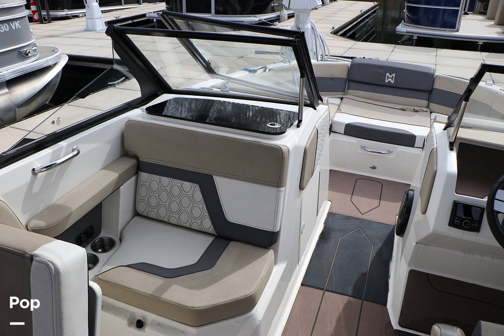 Slide: The Image of Heyday Wake Boats H22 2023 - 32