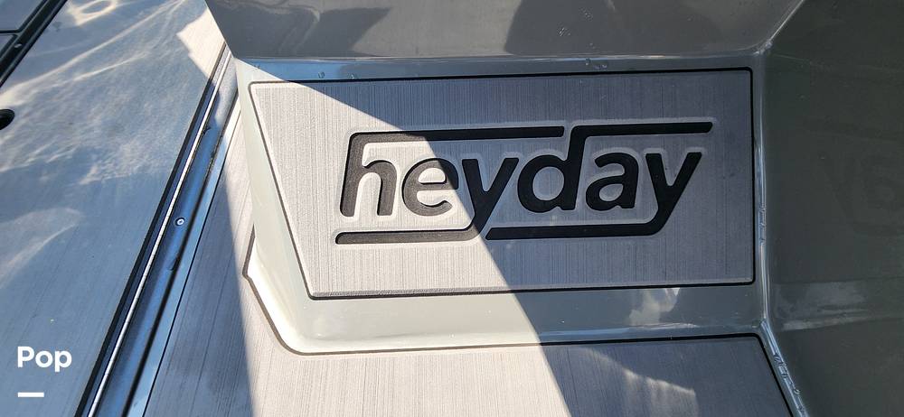 Slide: The Image of Heyday Wake Boats WT-2DC 2022 - 105