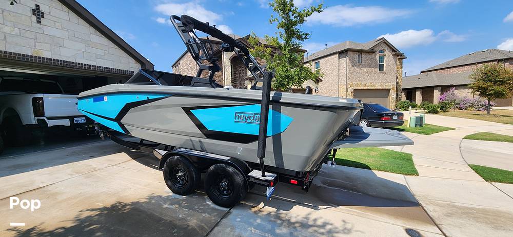 Slide: The Image of Heyday Wake Boats WT-2DC 2022 - 2