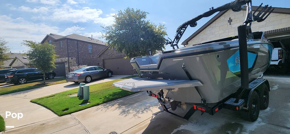 Slide: The Image of Heyday Wake Boats WT-2DC 2022 - 23