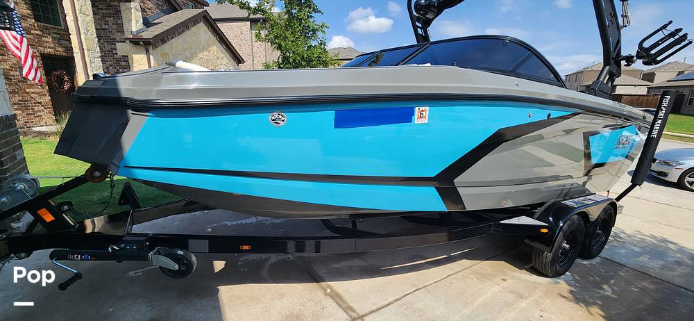 Slide: The Image of Heyday Wake Boats WT-2DC 2022 - 33