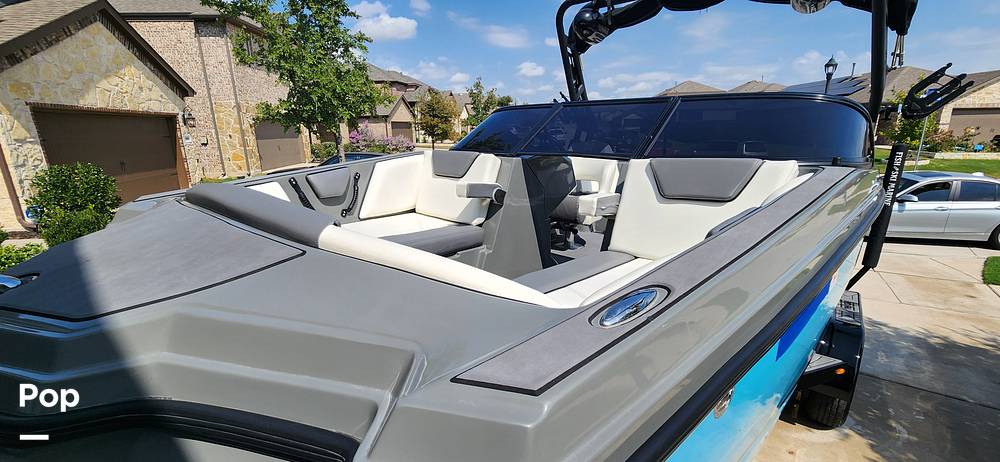 Slide: The Image of Heyday Wake Boats WT-2DC 2022 - 35