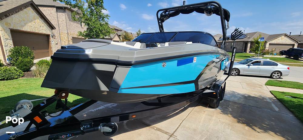 Slide: The Image of Heyday Wake Boats WT-2DC 2022 - 5