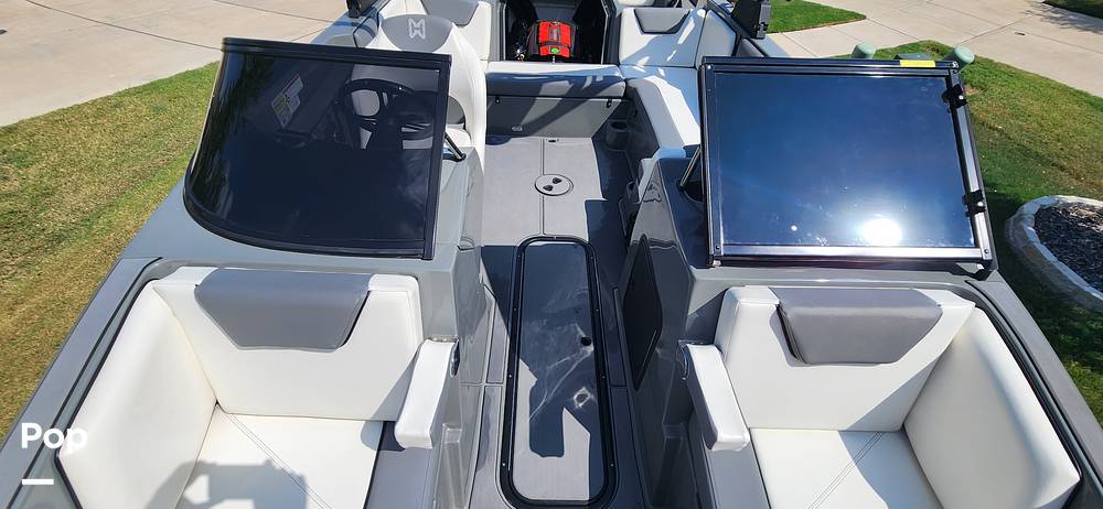 Slide: The Image of Heyday Wake Boats WT-2DC 2022 - 86