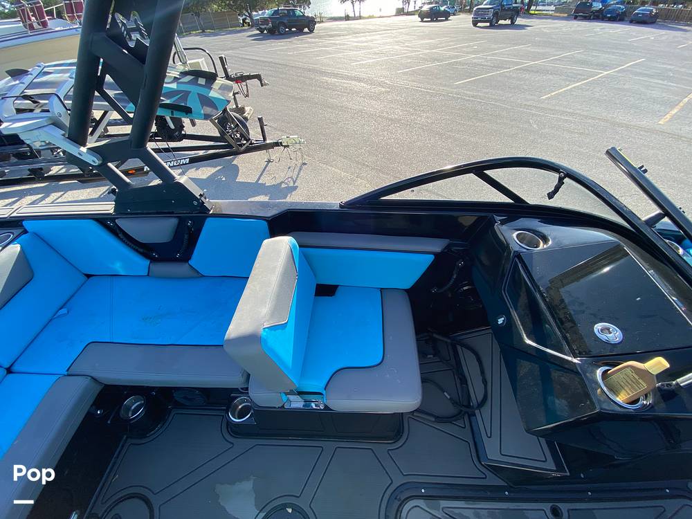 Slide: The Image of Heyday Wake Boats WT-SURF 2022 - 24