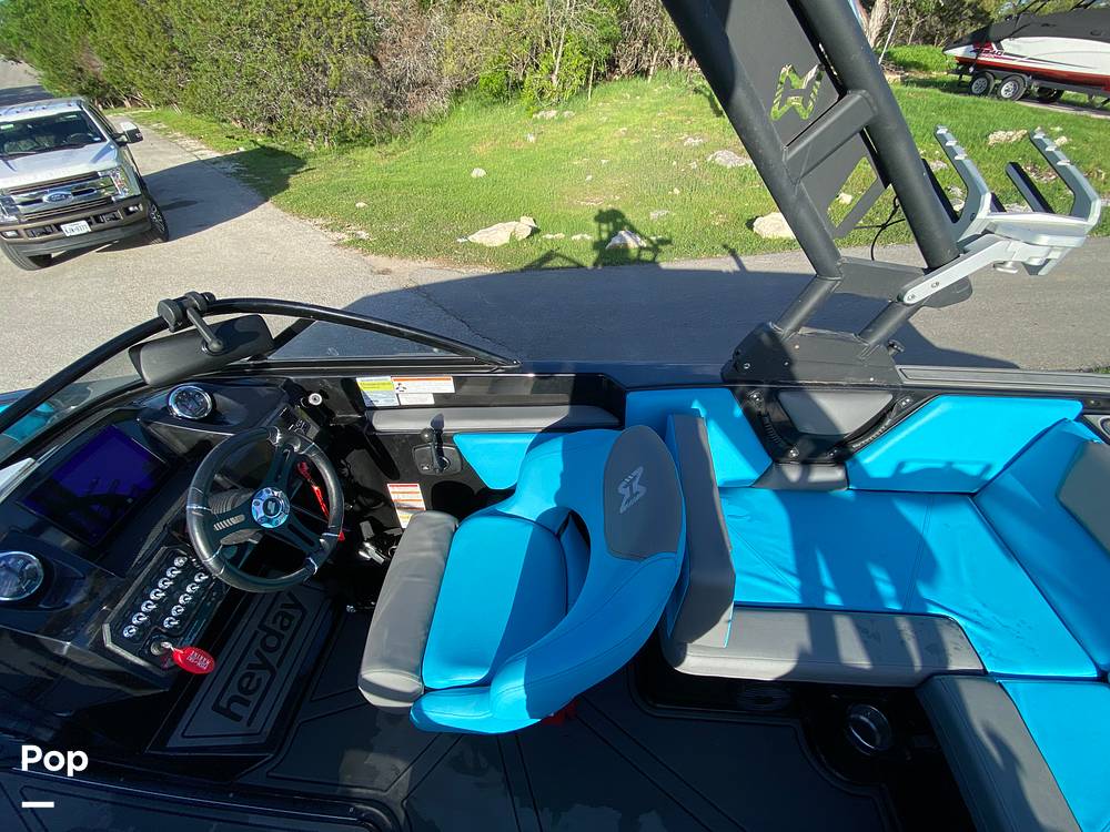 Slide: The Image of Heyday Wake Boats WT-SURF 2022 - 28