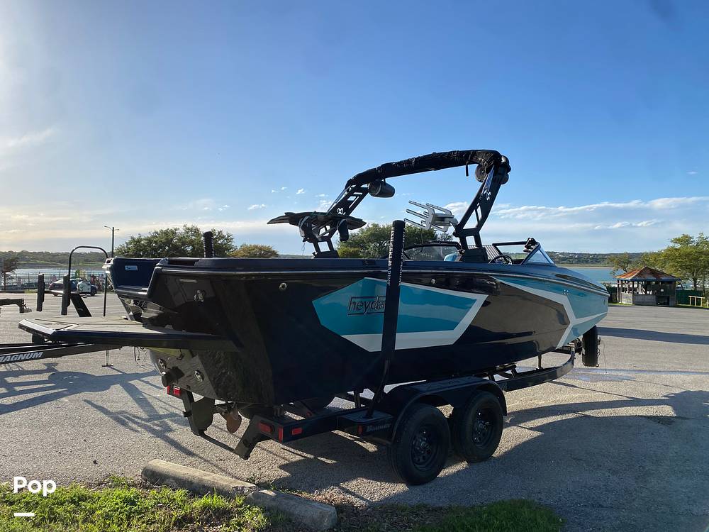 Slide: The Image of Heyday Wake Boats WT-SURF 2022 - 6