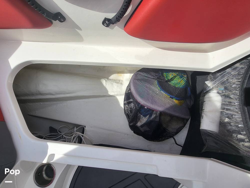 Slide: The Image of Heyday Wake Boats Wt Surf 2023 - 15256053
