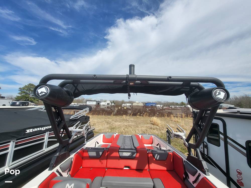 Slide: The Image of Heyday Wake Boats Wt Surf 2023 - 15256209