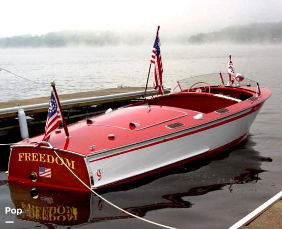 Slide: The Image of Higgins Deluxe Runabout 19' 1948 - 13374347