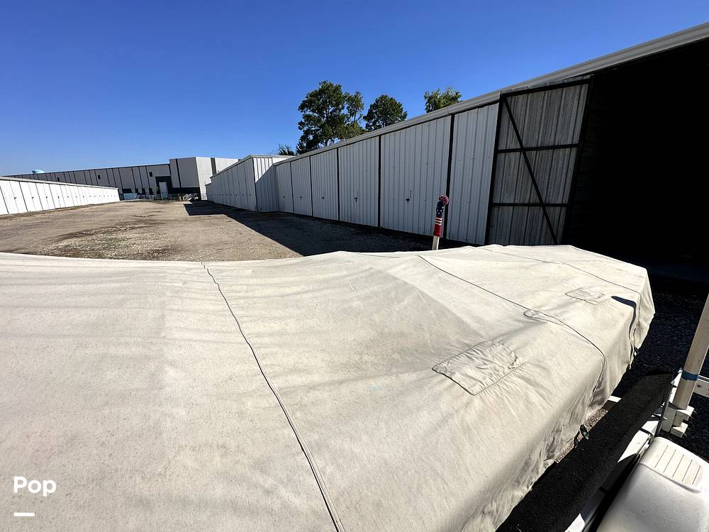 Slide: The Image of Cover - Full Boat - 13381219