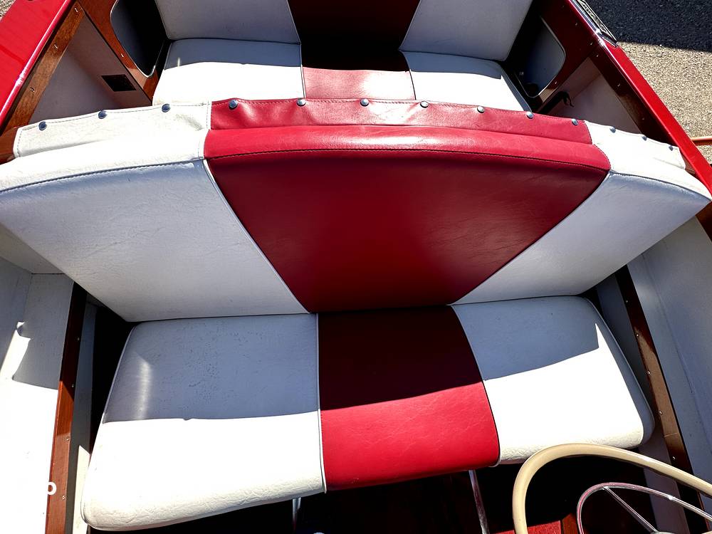 Slide: The Image of Higgins Deluxe Runabout 19' 1948 - 13381279