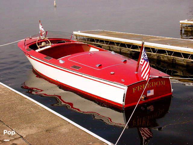 Slide: The Image of Higgins Deluxe Runabout 19' 1948 - 13374341