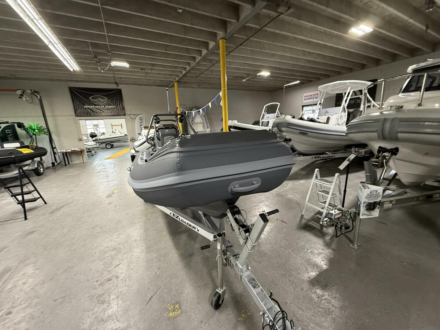 Slide: The Image of Highfield Sport 460 Hypalon 2025 - 5085715